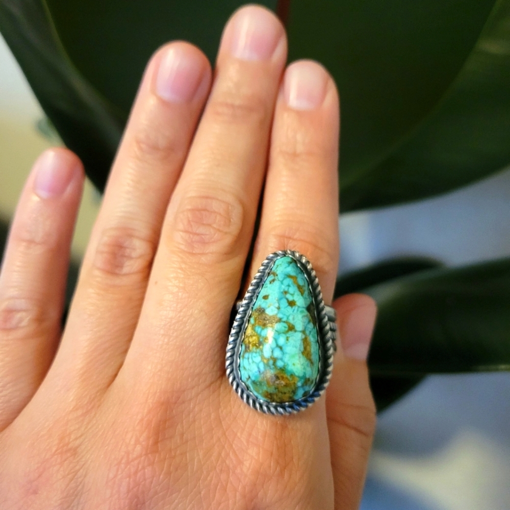 Vintage Sterling Silver Turquoise Ring